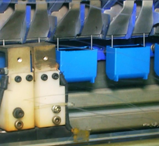 成品測(cè)試車間(5)